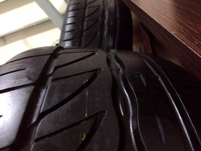 แม็กซ์แท้ BENZ AMG 18 นิ้ว ET35 รุ่นปี13 ไม่ดุ้งไม่คด CODE หลังก้านครบ ฝากช่อมะกอกแท้มี CODE ยาง BRIGESTONE 225-40-18 ปลายปี11 กว้าง 8 นิ้ว ตจวส่งได้