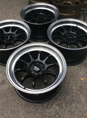 ขายล้อ RAYS  ขอบ15 4/100 กว้าง8 ออฟ22 ทั้ง4วง สวยๆครับ ถูกๆ 8500