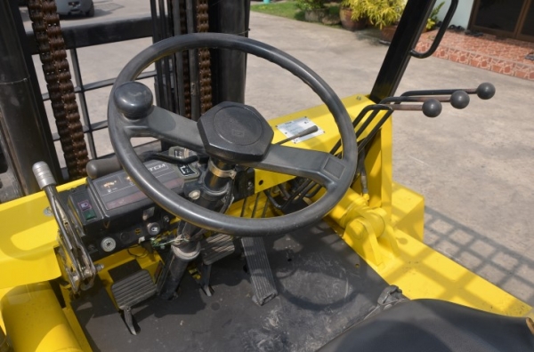 ขาย Tcm FD50Z7 ดีเซล Isuzu 6BG ออโต้ 5 ตัน ยกสูง	 3 เมตรฮิ้งฟอร์ค