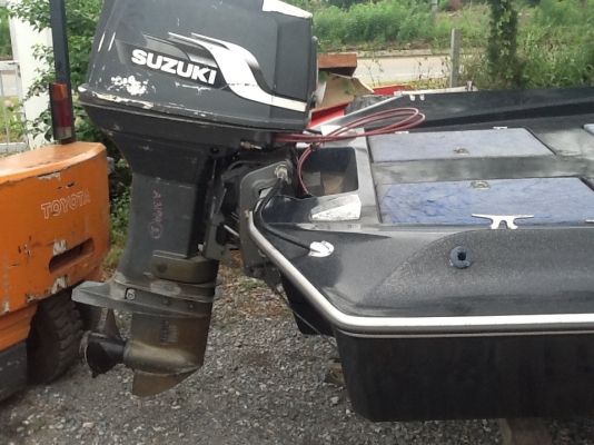 เรือแบสพร้อมเครื่องsuzuki65