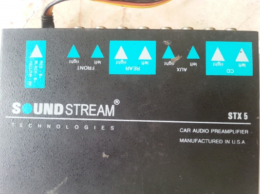 ปรีแอมป์ soundstream แท้