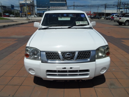 ขาย FRONTIER KING CAB 2.7