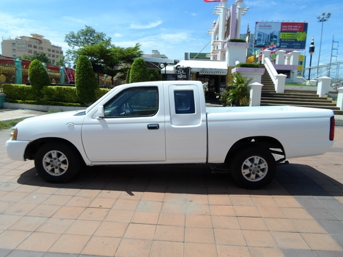 ขาย FRONTIER KING CAB 2.7