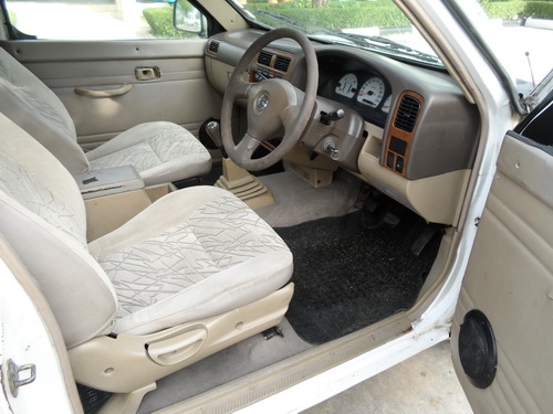 ขาย FRONTIER KING CAB 2.7