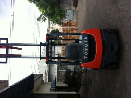 TOYOTA 8FD25 รถใหม่ นำเข้าจากญี่ปุ่น