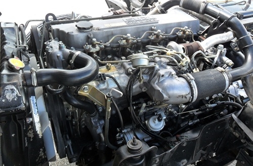 ขาย 6 ล้อ ISUZU รุ่น NKR