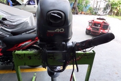 ...ขาย เครื่องเรือ YAMAHA  40  แรง  CV  2 จังหวะ นำเข้าจากญี่ปุ่น เครื่องติดง่ายเดินดี  ราคา 58,000