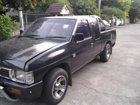 ขายถูกๆNISSAN BIG Mปี37พร้อมใช้งาน ขายถูกๆNISSAN BIG Mปี37พร้อมใช้งาน