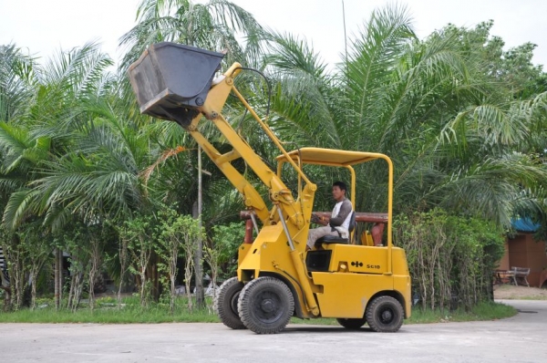 ขายรถตัก KOMATSU SG10 สวยเดิมจากญี่ปุ่น งากระดก ยังไม่เคยใช้ในไทย 135,000เท่านั้น