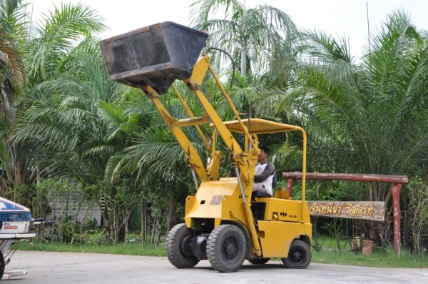 ขายรถตัก KOMATSU SG10 สวยเดิมจากญี่ปุ่น งากระดก ยังไม่เคยใช้ในไทย 135,000เท่านั้น