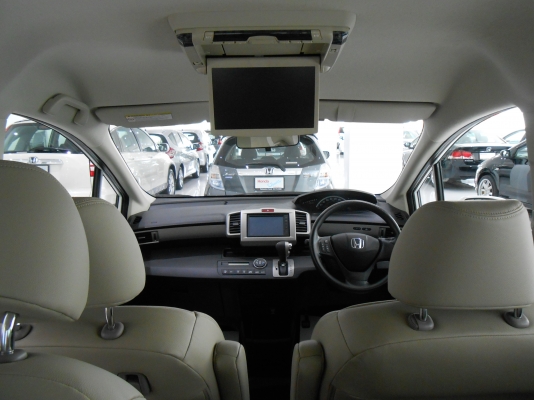 HONDA FREED 1.5 EL ปี 2013 ไมล์แท้ 11,1XX กม.