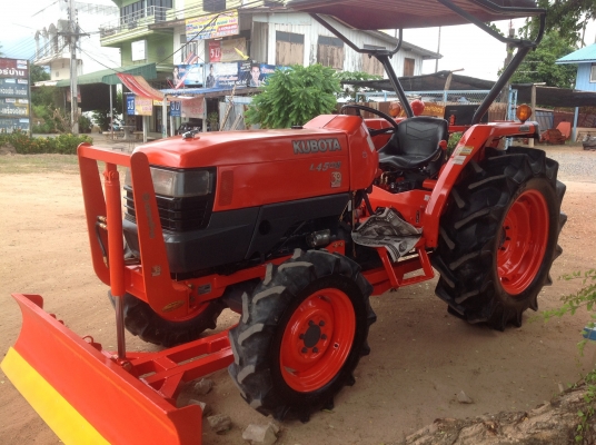 ปัญญาแทรคเตอร์มาแล้ว...จัดมาให้ครับ รีบโดยด่วน.คูโบต้า L4508 พร้อมใบมีดตราช้าง จัดส่ง อ.หล่มเก่า จ.เพชรบูรณ์
