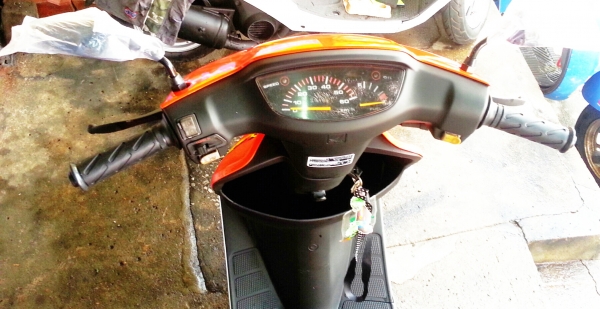 รถป๊อป HONDA DIO AF27