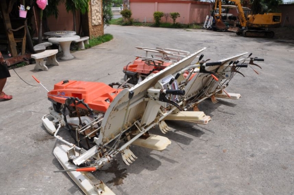 ขายรถดำนาราคาถูก KUBOTA S1-45 (4แถว) สภาพสวยเดิมจากญี่ปุ่นยังไม่เคยใช้ในไทย 35,000เท่านั้น!!