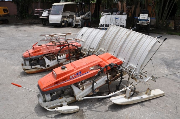 ขายรถดำนาราคาถูก KUBOTA S1-45 (4แถว) สภาพสวยเดิมจากญี่ปุ่นยังไม่เคยใช้ในไทย 35,000เท่านั้น!!