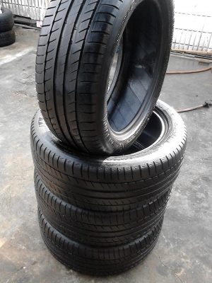 Michelin plymacy ht 215/50R17 tel.081-427-3941