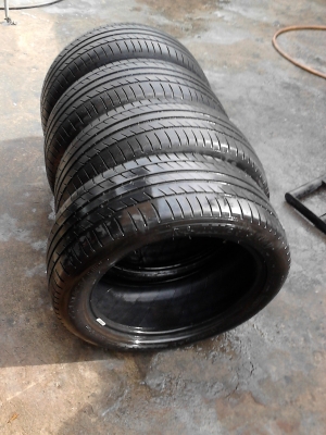 Michelin plymacy ht 215/50R17 tel.081-427-3941