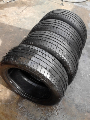 Michelin plymacy ht 215/50R17 tel.081-427-3941