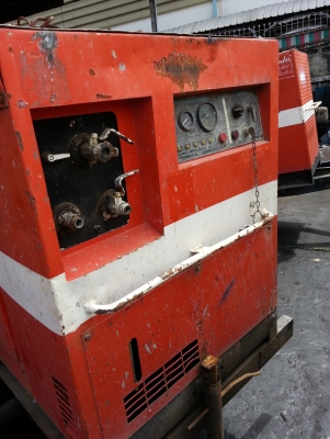 ขาย ปั้มลม Airman PDS 175s ครับพร้อมใช้งาน ราคา 180,000 บาท ขาย ปั้มลม Airman PDS 175s ครับพร้อมใช้งาน ราคา 180,000 บาท