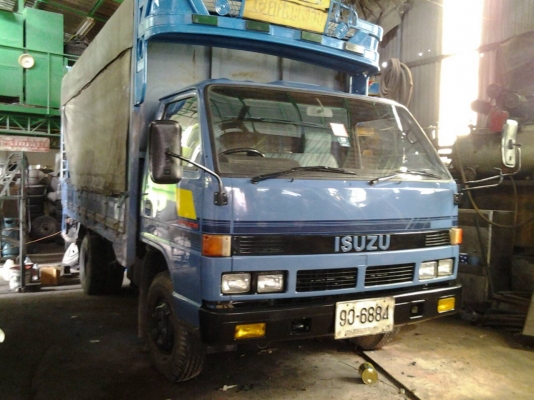 ขาย ISUZU 6 ล้อ 110แรง ยาว 4.5 เมตร