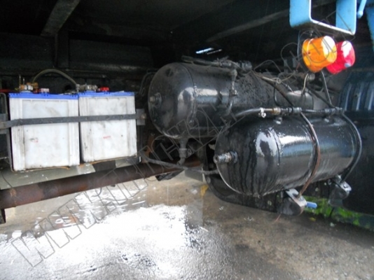 รถบรรทุก10ล้อ(พื้นเรียบ) MITSUBISHI FN527M 195