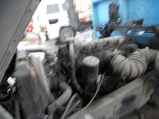 รถบรรทุก10ล้อ(พื้นเรียบ) MITSUBISHI FN527M 195