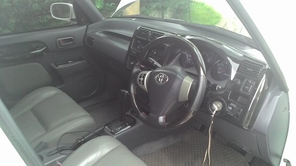 ขายrav 4 แต่vipทั้งคัน ซันลูป เครื่องวางใหม่3s แน่นๆ lpgหวัฉีด