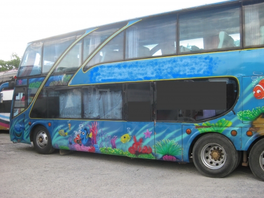 ขายรถบัส 8 ล้อ VIP  52 ที่นั่ง สภาพพร้อมใช้งาน เครื่องฮีโน  6สูบ 400 แรง