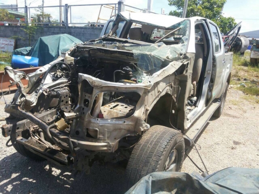 วีโก้ 4 ประตู 4WD ปี07 พร้อมเล่มทะเบียน ภาษีไม่ขาด แคชซีสวยไม่โดน