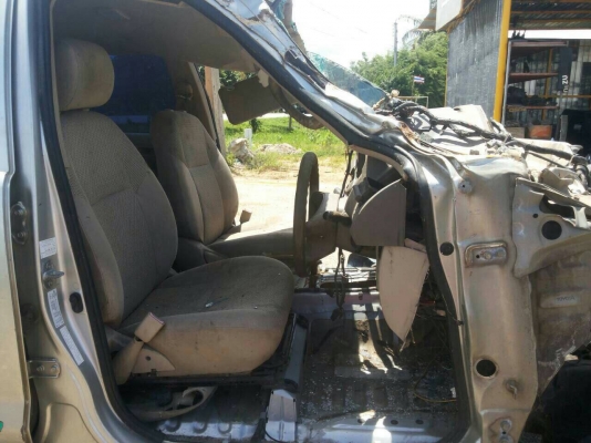 วีโก้ 4 ประตู 4WD ปี07 พร้อมเล่มทะเบียน ภาษีไม่ขาด แคชซีสวยไม่โดน