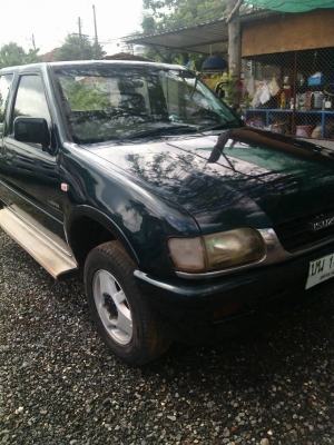 ขายครับดราก้อน4x4งามๆชุดโฟร์ใช้งานปกติจดทะเบียนปี42สีบางๆหน้าเดิมครับขายที่16500ขอรูปเพิ่มเติมใด้ครับ