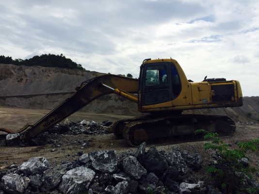ขายด่วนอะไหล่รถ komatsu pc 200-6