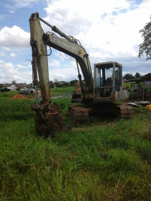 ขายด่วน แมคโคร PC120-3 ราคา 300,000