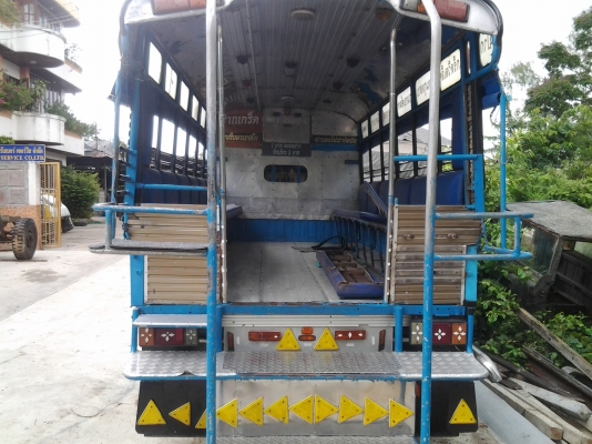 ขายรถโตโยต้าสองแถวพร้อมขับสวยๆ ทะเบียน ม.79 รถสวยมากขับดีครับ ยางคู่หน้าใหม่ แซสซีเป็นของไดฮัสสุใหญ่มากใหญ่10นิ้ว เครื่อง 85 แรง ขาย 149000 บาท