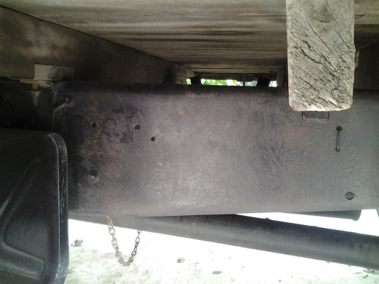 ขายรถโตโยต้าสองแถวพร้อมขับสวยๆ ทะเบียน ม.79 รถสวยมากขับดีครับ ยางคู่หน้าใหม่ แซสซีเป็นของไดฮัสสุใหญ่มากใหญ่10นิ้ว เครื่อง 85 แรง ขาย 149000 บาท