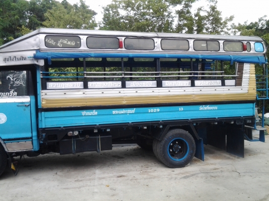 ขายรถโตโยต้าสองแถวพร้อมขับสวยๆ ทะเบียน ม.79 รถสวยมากขับดีครับ ยางคู่หน้าใหม่ แซสซีเป็นของไดฮัสสุใหญ่มากใหญ่10นิ้ว เครื่อง 85 แรง ขาย 149000 บาท