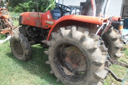 รถไถ รถไถ