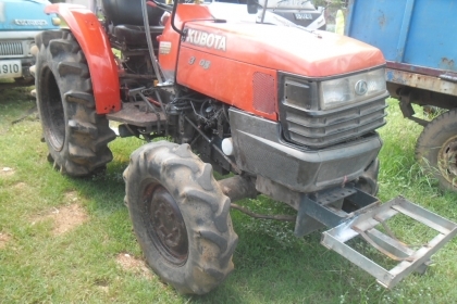 รถไถ รถไถ