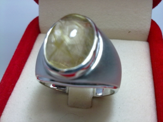 แหวนเงินชายพลอยไหมทองโปร่งข่ามแท้