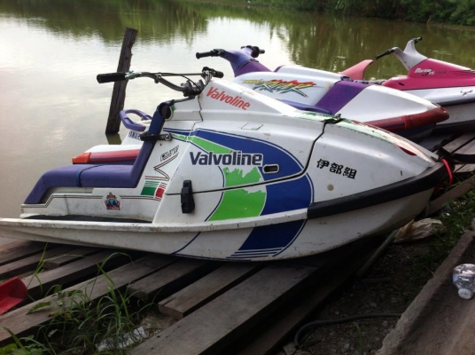 ขาย Kawasaki X2 650cc. สภาพดี เล่นได้เลย 34,000 แต่งญีปุ่น