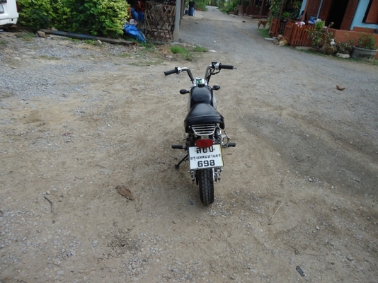 กอลิล่า  stallion 125  cc  ทะเทียนแท้ โอนขนส่ง   เล่ม  มือเดียว   ราคา 16000