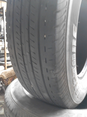 205/70R15 BRIDGESTONE DURVIS R611 TEL.081-427-3941 205/70R15 BRIDGESTONE DURVIS R611 TEL.081-427-3941