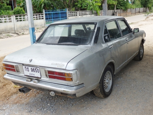 ชายาย โตโยต้า rt81 ทะเบียนครบ 25000