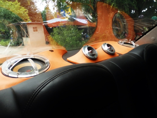 ขาย e-car ล้อ17 เครื่องเสียง ยอมขาดทุนครับ ขาย e-car ล้อ17 เครื่องเสียง ยอมขาดทุนครับ