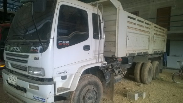 10ล้อดั้ม270แรง ISUZU FXZ23NZF2 4 ยูโร2 แมคโหลด ปลายปี*49 รถสวย..เดิมๆ...ห้างแท้ เครื่องสวย.คัสซีสวย ยางเต็ม