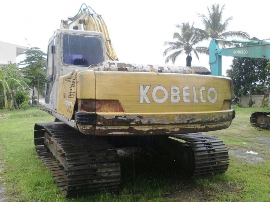 รถแบคโฮ KOBELCO SK200 M3 รถใช้งานดี มีทะเบียนครบ