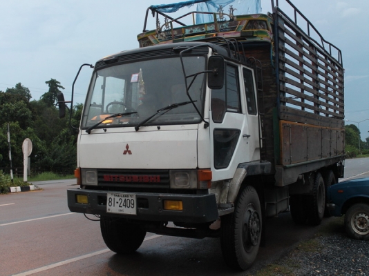 มัดจำแล้วครับจากเฮียสำเภา สิงห์เล็กจาก ต.บ่อนอก จ.ประจวบๆครับขอบคุณที่มาเยี่ยมชมถึงน่านครับ13/7/57ตอนนี้ก้อรอเอกสารชุดโอนอยู่ขอบคุณครับและขอบคุณทีมงานพี่เสือทุกคนครับ