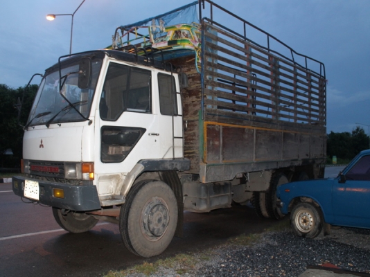 มัดจำแล้วครับจากเฮียสำเภา สิงห์เล็กจาก ต.บ่อนอก จ.ประจวบๆครับขอบคุณที่มาเยี่ยมชมถึงน่านครับ13/7/57ตอนนี้ก้อรอเอกสารชุดโอนอยู่ขอบคุณครับและขอบคุณทีมงานพี่เสือทุกคนครับ