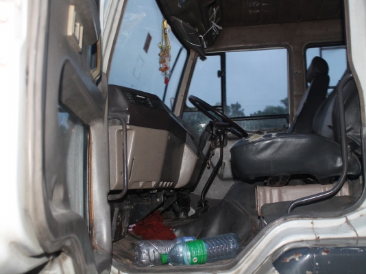 มัดจำแล้วครับจากเฮียสำเภา สิงห์เล็กจาก ต.บ่อนอก จ.ประจวบๆครับขอบคุณที่มาเยี่ยมชมถึงน่านครับ13/7/57ตอนนี้ก้อรอเอกสารชุดโอนอยู่ขอบคุณครับและขอบคุณทีมงานพี่เสือทุกคนครับ