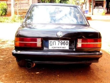 ขายbmw E30วิ่ง180นิ่งๆครับ ขายbmw E30วิ่ง180นิ่งๆครับ